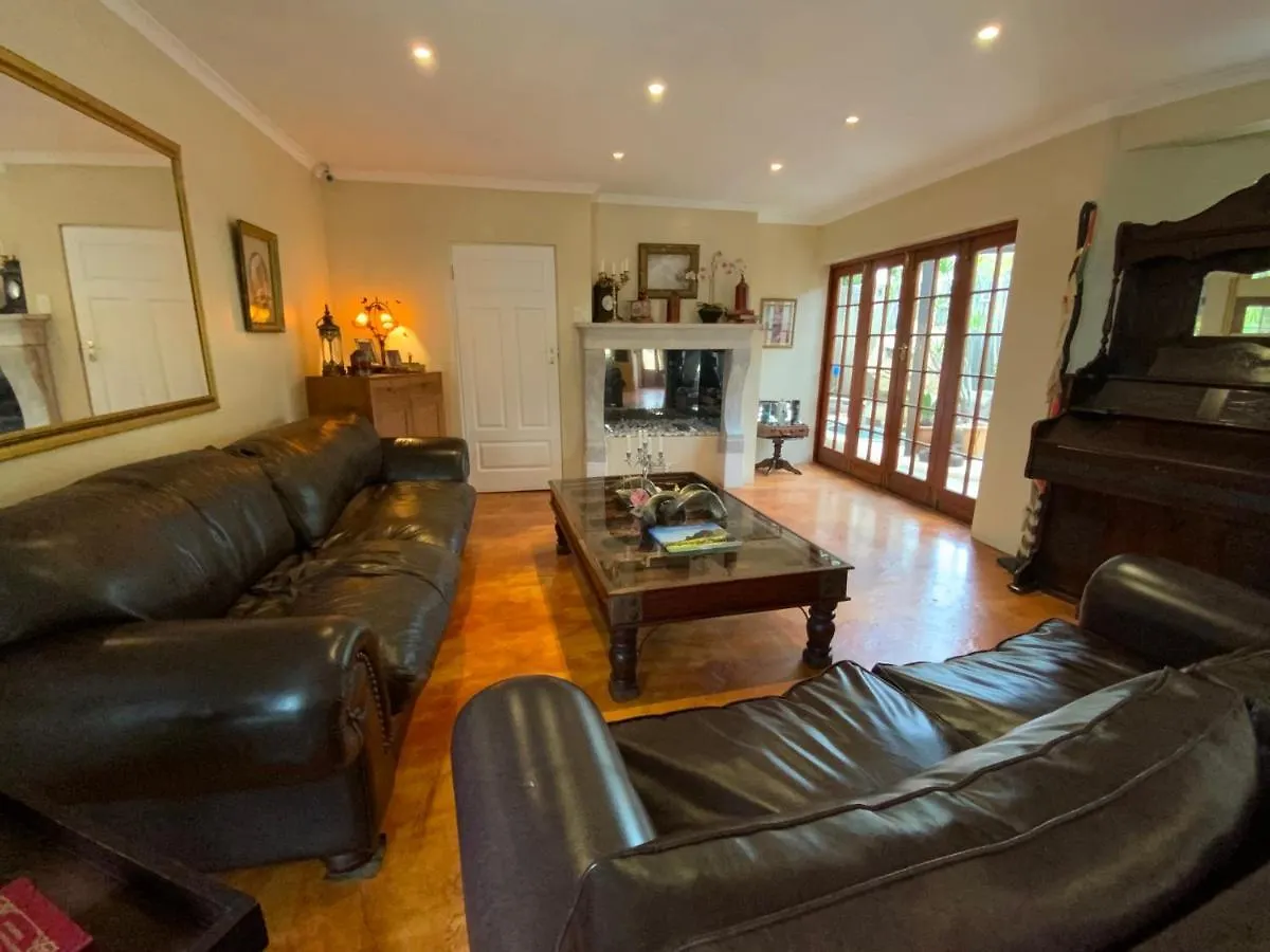 Guest house Goblin'S Mead Hotel Edgemead