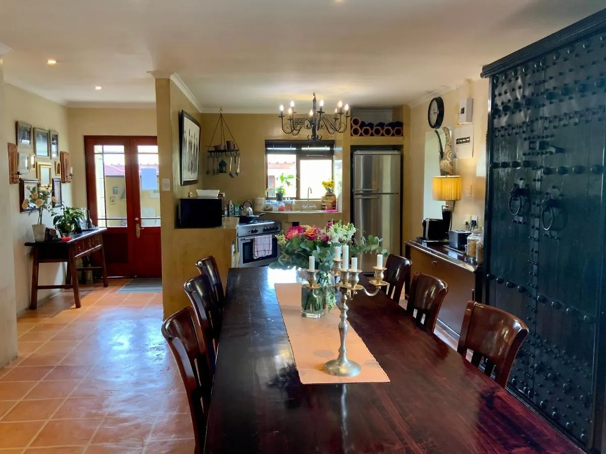 Goblin'S Mead Hotel Edgemead 3*,  South Africa
