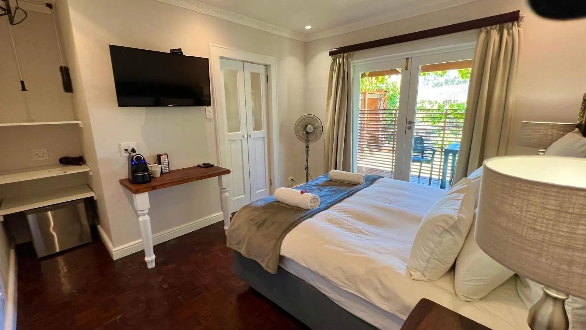 Guest house Goblin'S Mead Hotel Edgemead